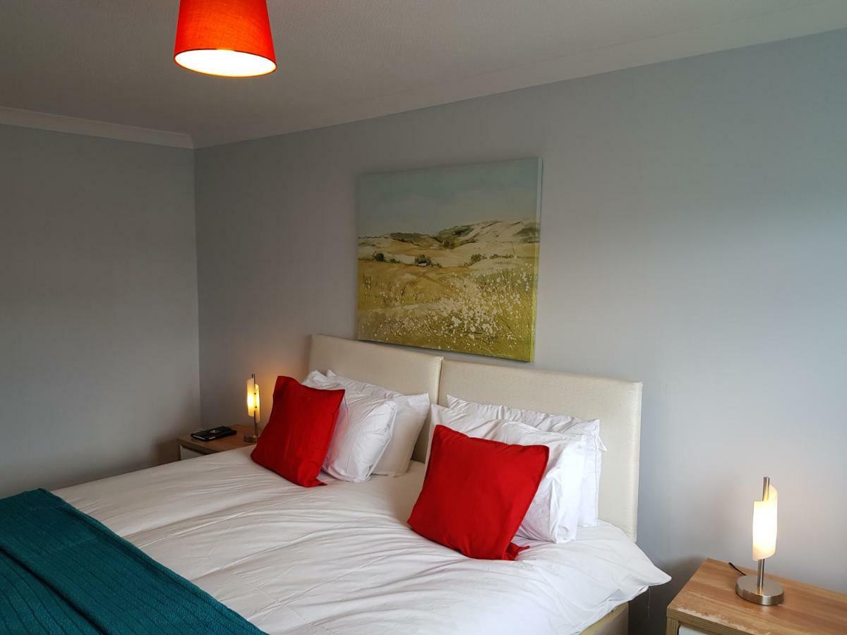 Penllech House: Spacious 3-Bedroom with Free Parking Nottingham Exterior photo